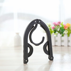 Portable travel foldable plastic hanger